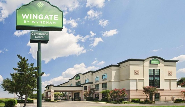 Wingate by Wyndham and Williamson Conference Center