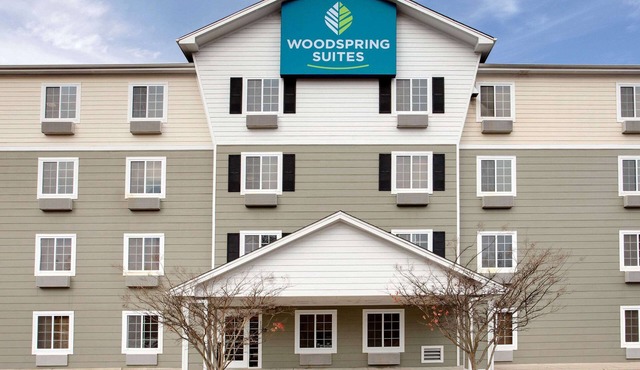 WoodSpring Suites Chesapeake - Norfolk South
