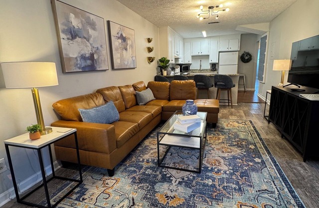 2 Bed Condo across from Toomers Corner and AU Campus