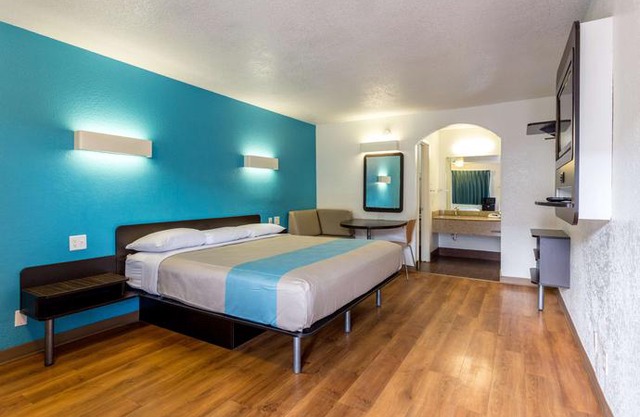 Motel 6 Bryan/College Station