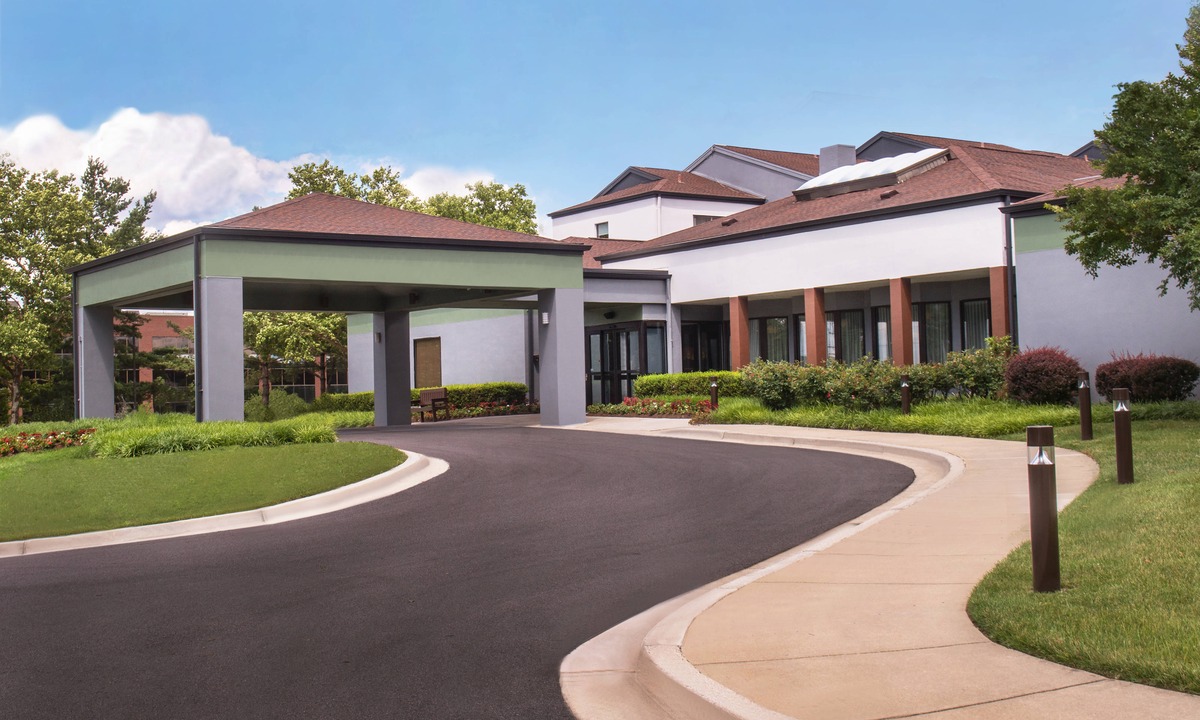 Linthicum Heights Hotel | Courtyard by Marriott Baltimore BWI Airport