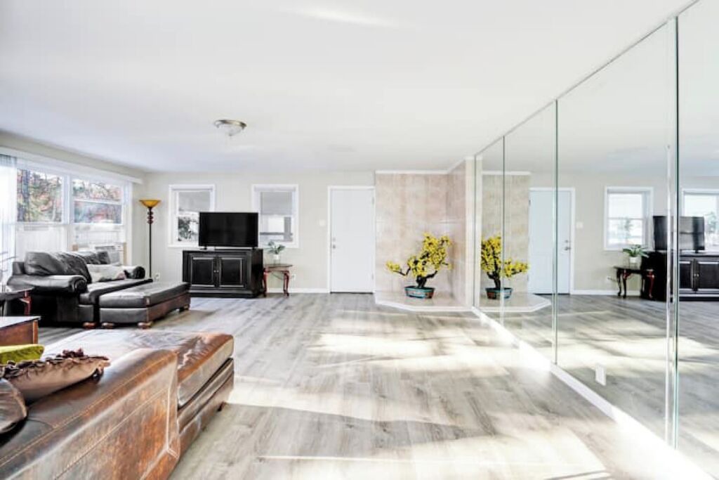 Egg Harbor Township House | Suburban Retreat for 16!