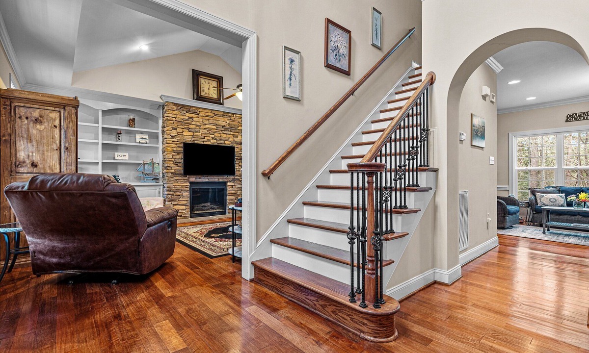 Southern Pines House | US OPEN! Sleeps 12 Scots of the Pines 6-bedroom Pet-friendly in Southern Pines
