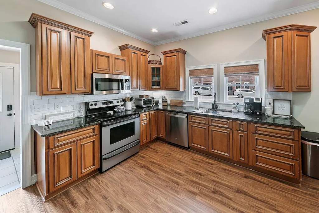 Coalfield House | Majestic 1880s Victorian at Windrock Mountain