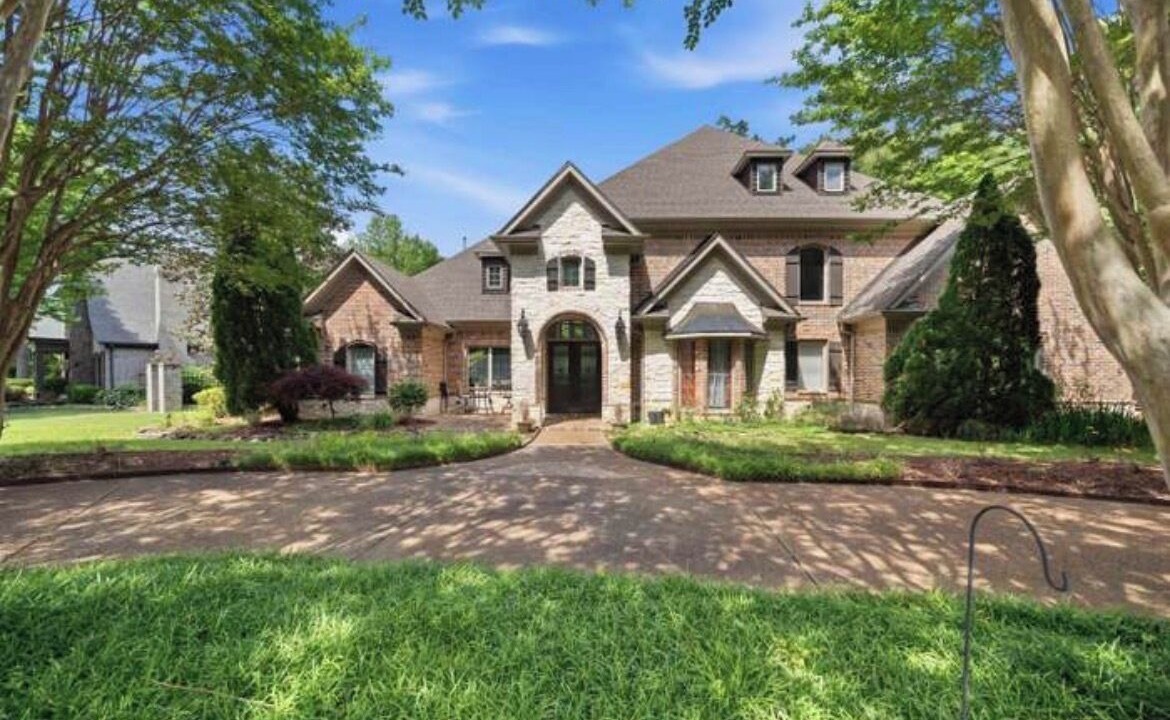 Walnut Grove House | Fantastic 4-bedroom house with AC in tranquil Cordova