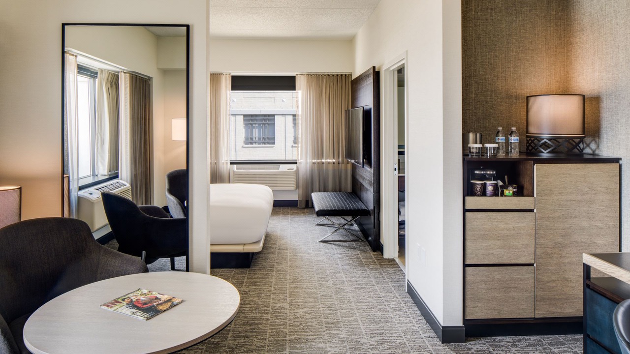 Photo of Livingroom in Hudson Exchange