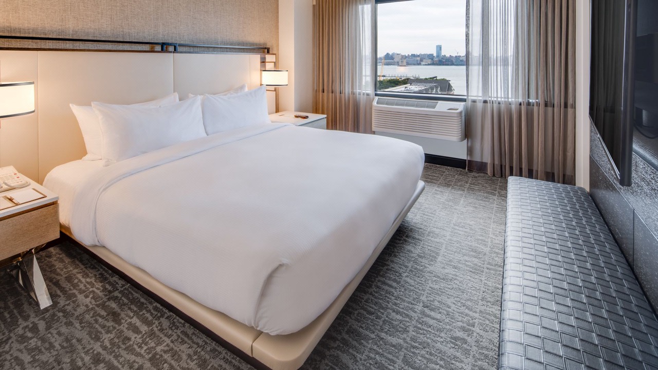 Photo of Bedroom in Hudson Exchange