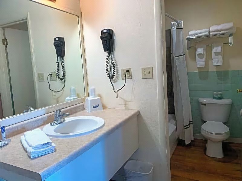 Photo of Bathroom in Pinnacles Entrance Badlands