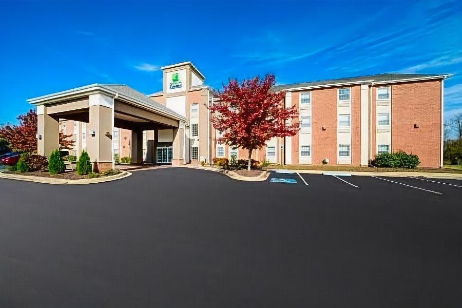Photo of Buildings in Prince Frederick