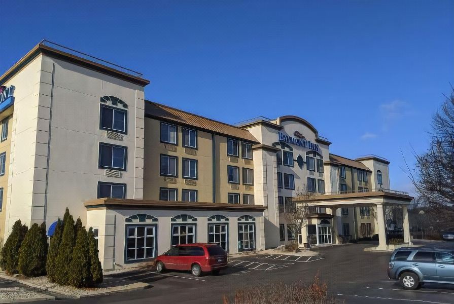Photo of Buildings in Rockford