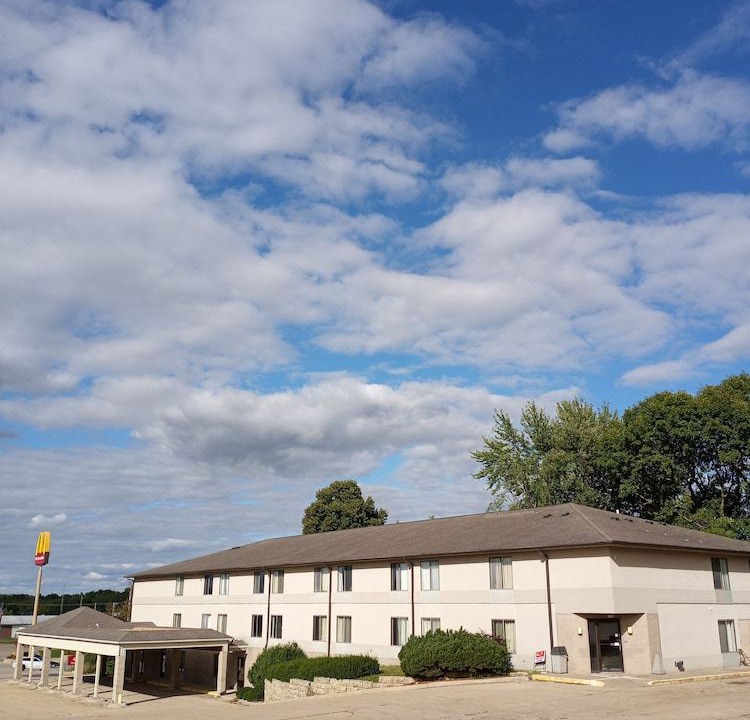Photo of Buildings in Maquoketa