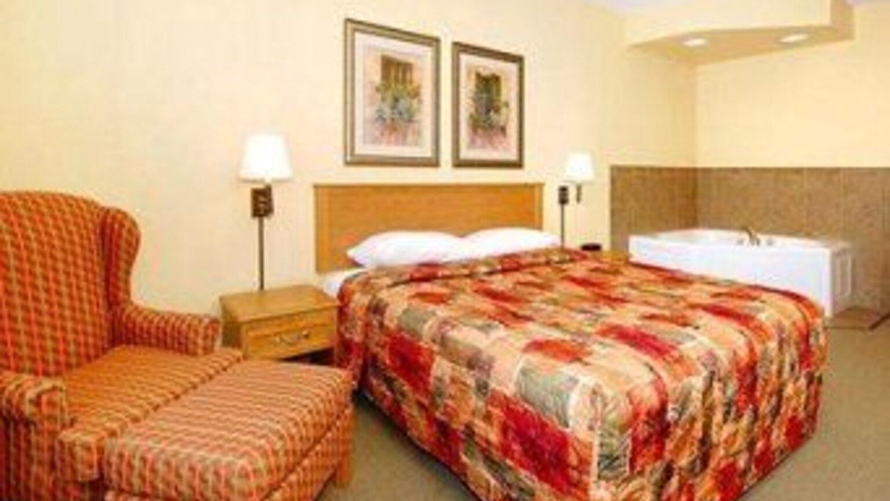 Photo of Bedroom in Fulton