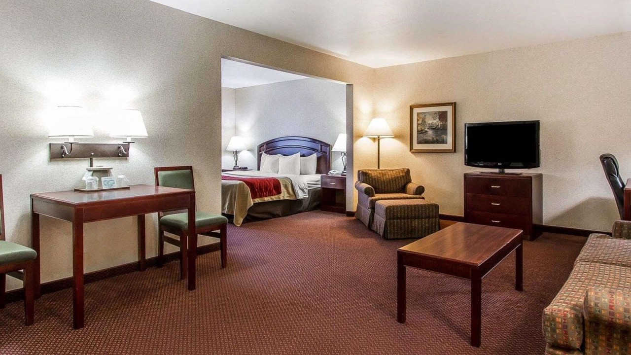 Photo of Livingroom in Fort Madison