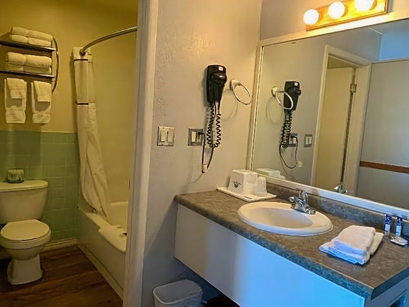 Photo of Bathroom in Pinnacles Entrance Badlands