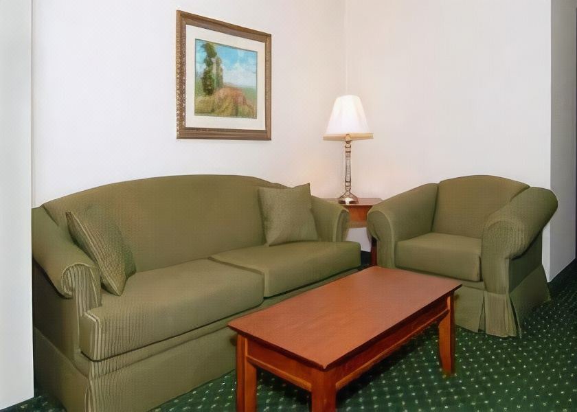 Photo of Livingroom in Quad Cities