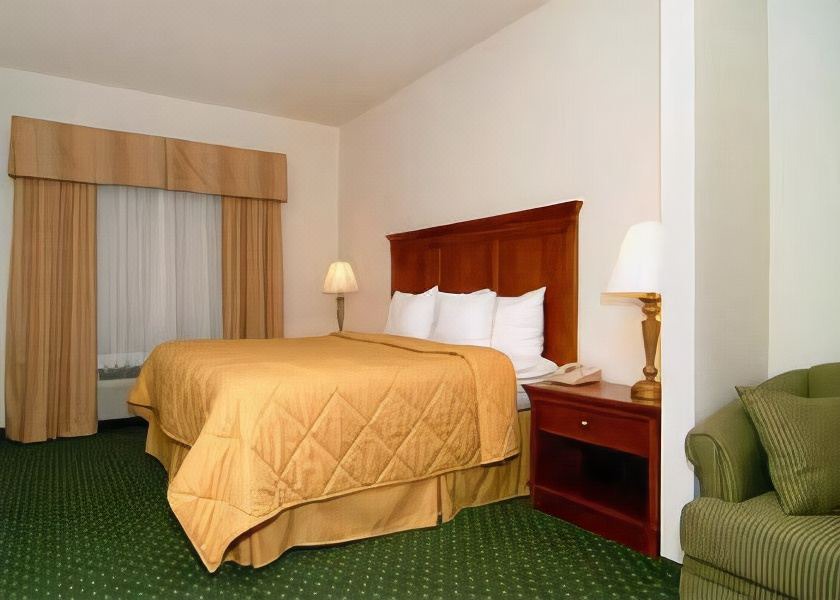 Photo of Bedroom in Quad Cities