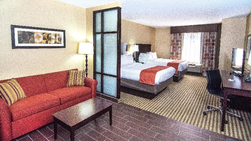 Photo of Livingroom in Elkton