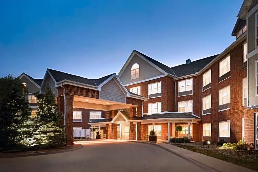 Photo of Buildings in Clive