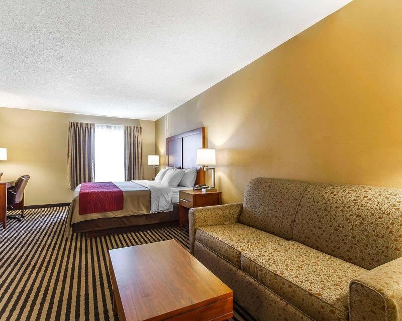 Photo of Livingroom in Owatonna