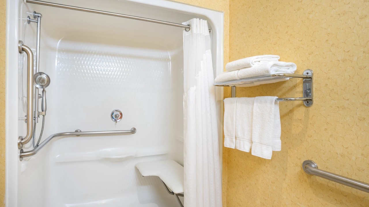Photo of Bathroom in Woodbridge