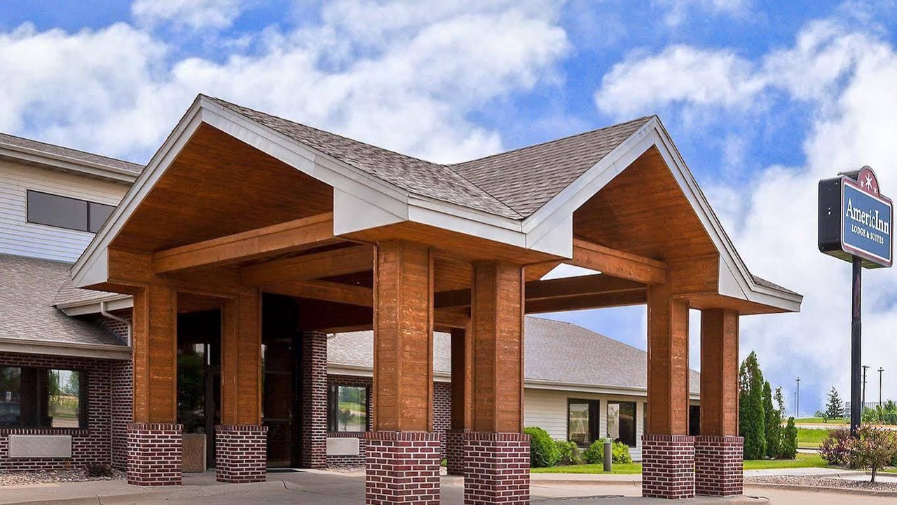 Photo of Buildings in Muscatine