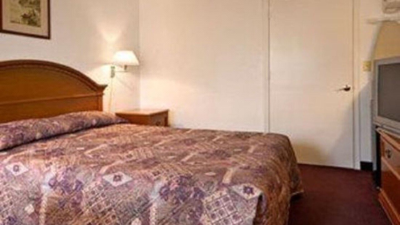Photo of Bedroom in Ruther Glen