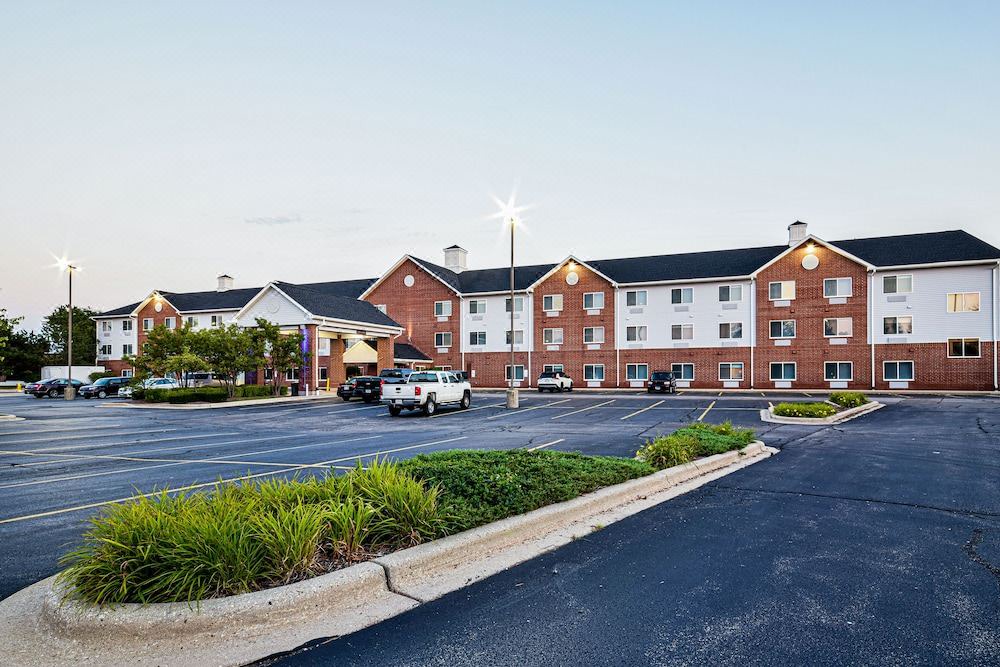 Photo of Buildings in Vernon Hills