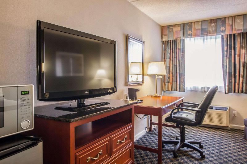 Photo of Livingroom in St. Charles