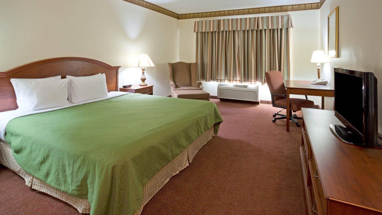Photo of Bedroom in Oakdale