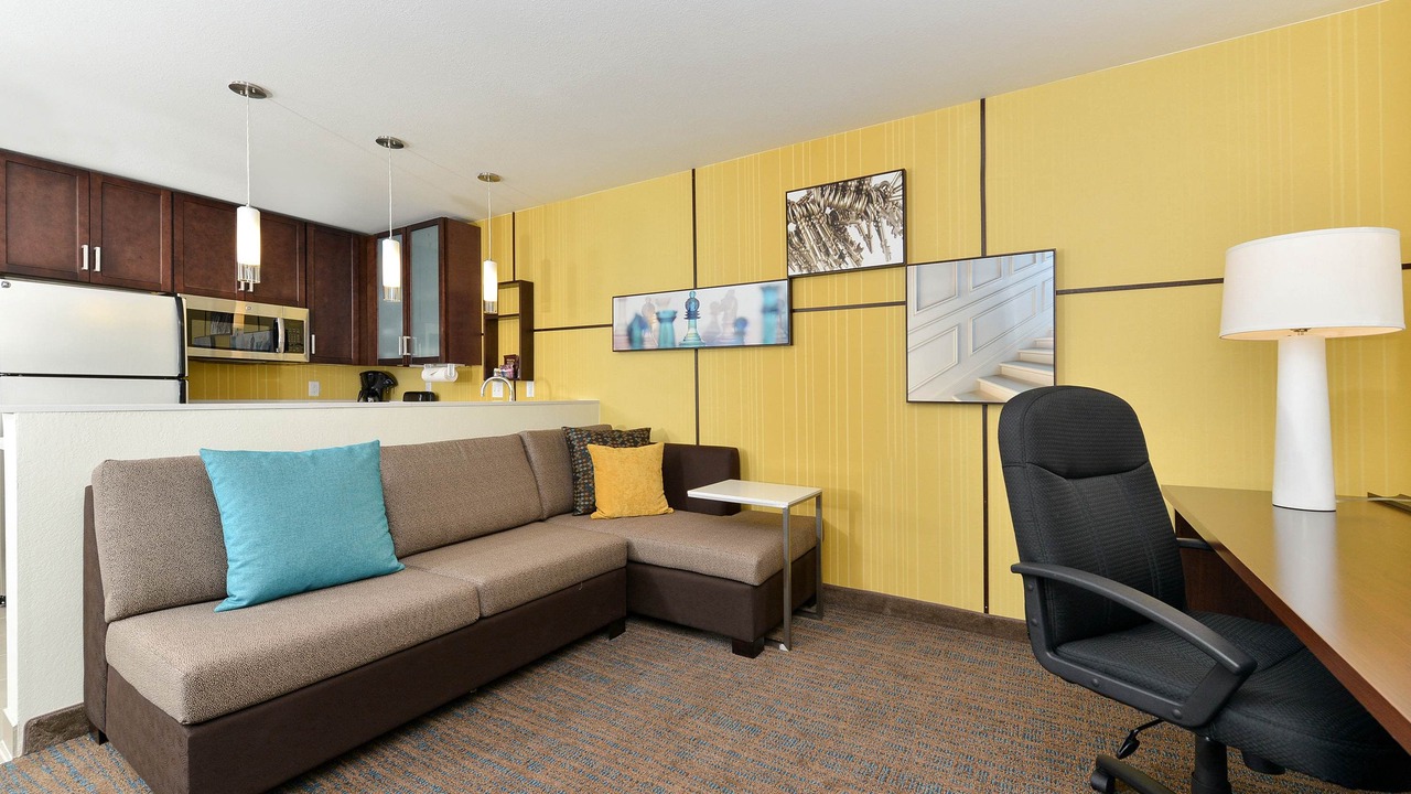 Photo of Livingroom in Court Avenue Entertainment District