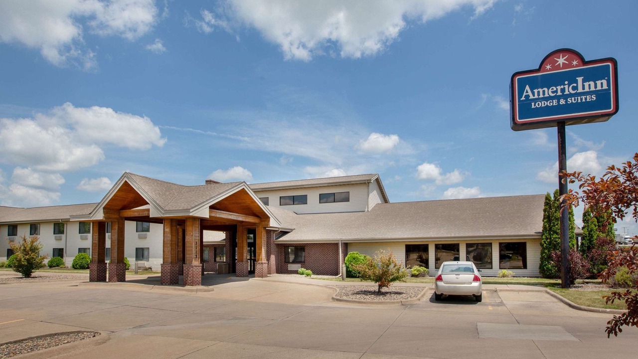 Photo of Buildings in Muscatine
