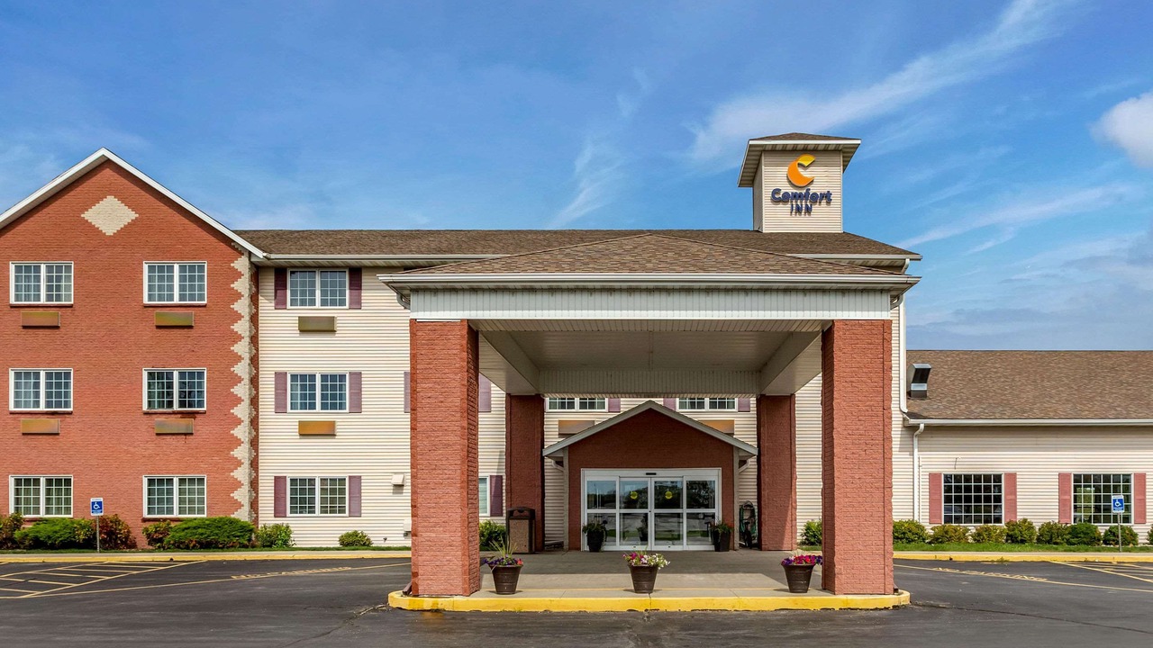Photo of Buildings in Story City