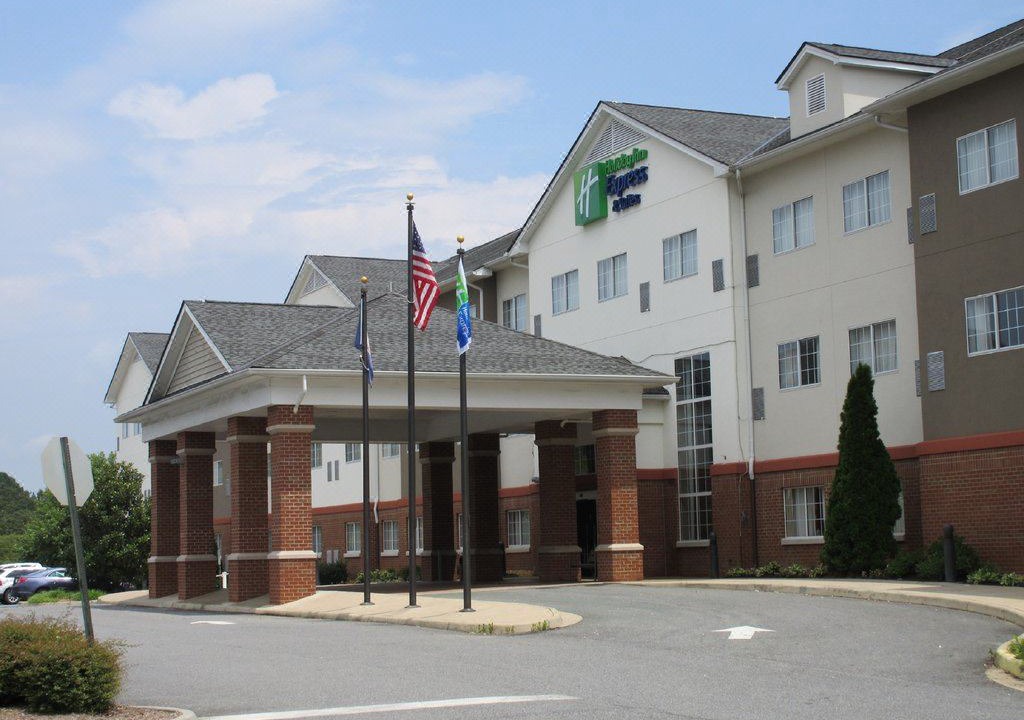 Photo of Buildings in Ruckersville