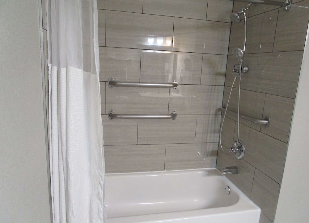 Photo of Bathroom in Muscatine