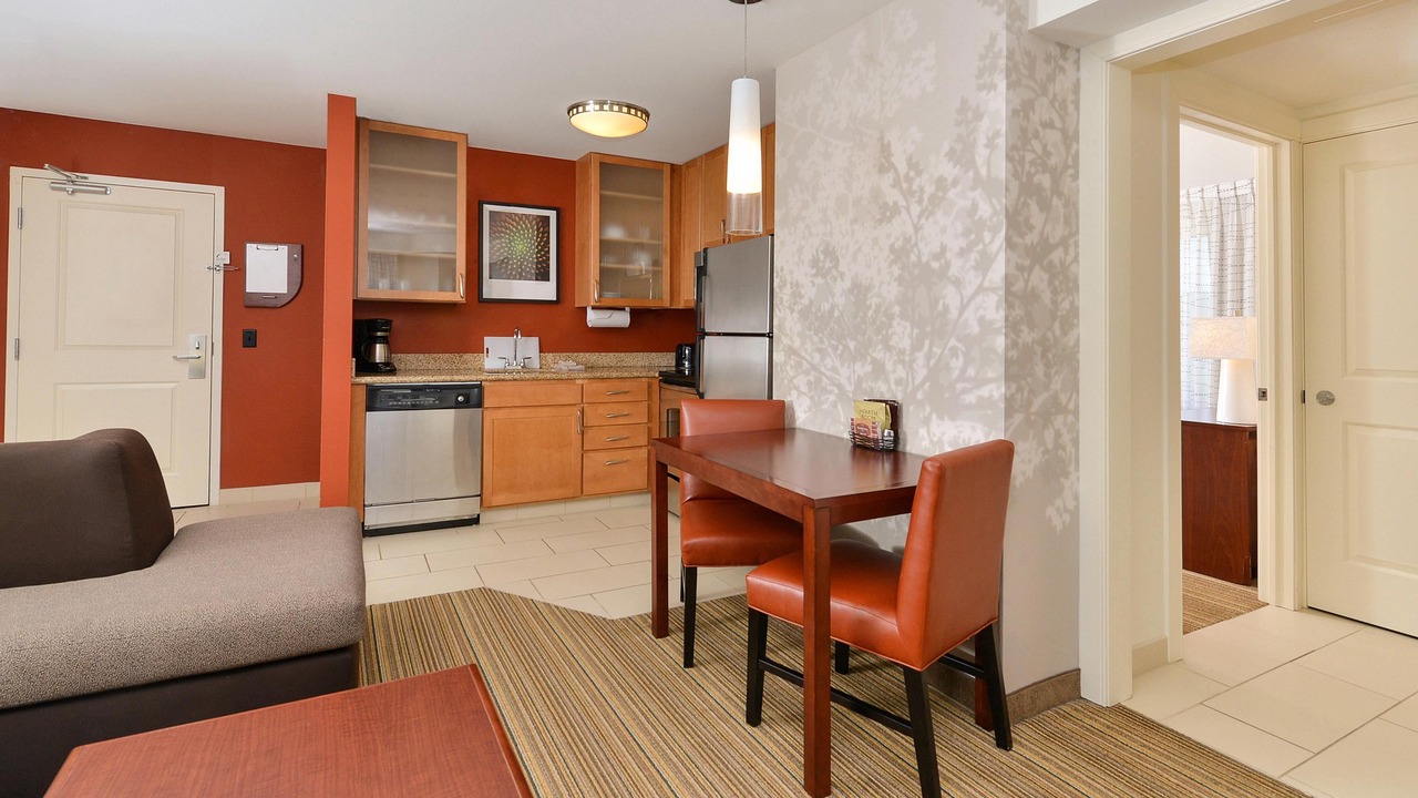 Photo of Livingroom in Coralville