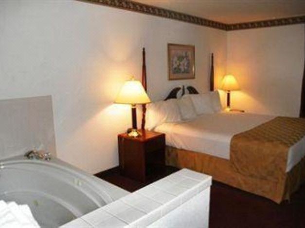 Photo of Bedroom in O'Fallon