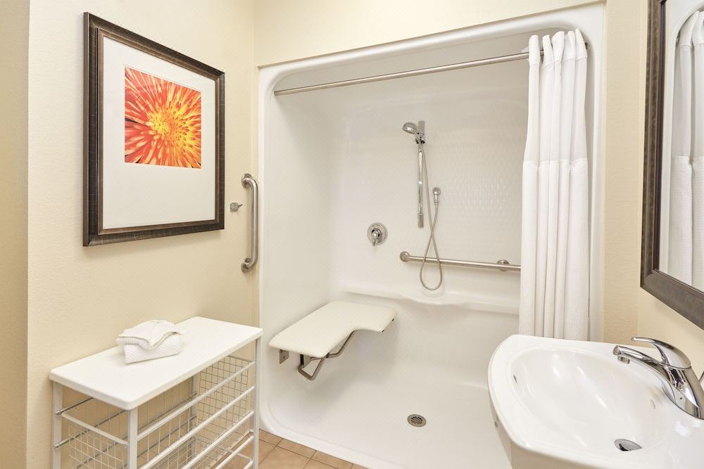 Photo of Bathroom in Davenport
