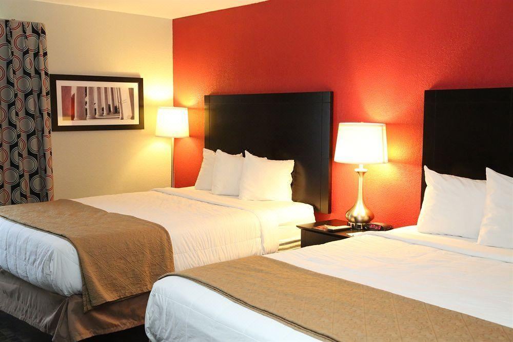 Photo of Bedroom in Woodbridge