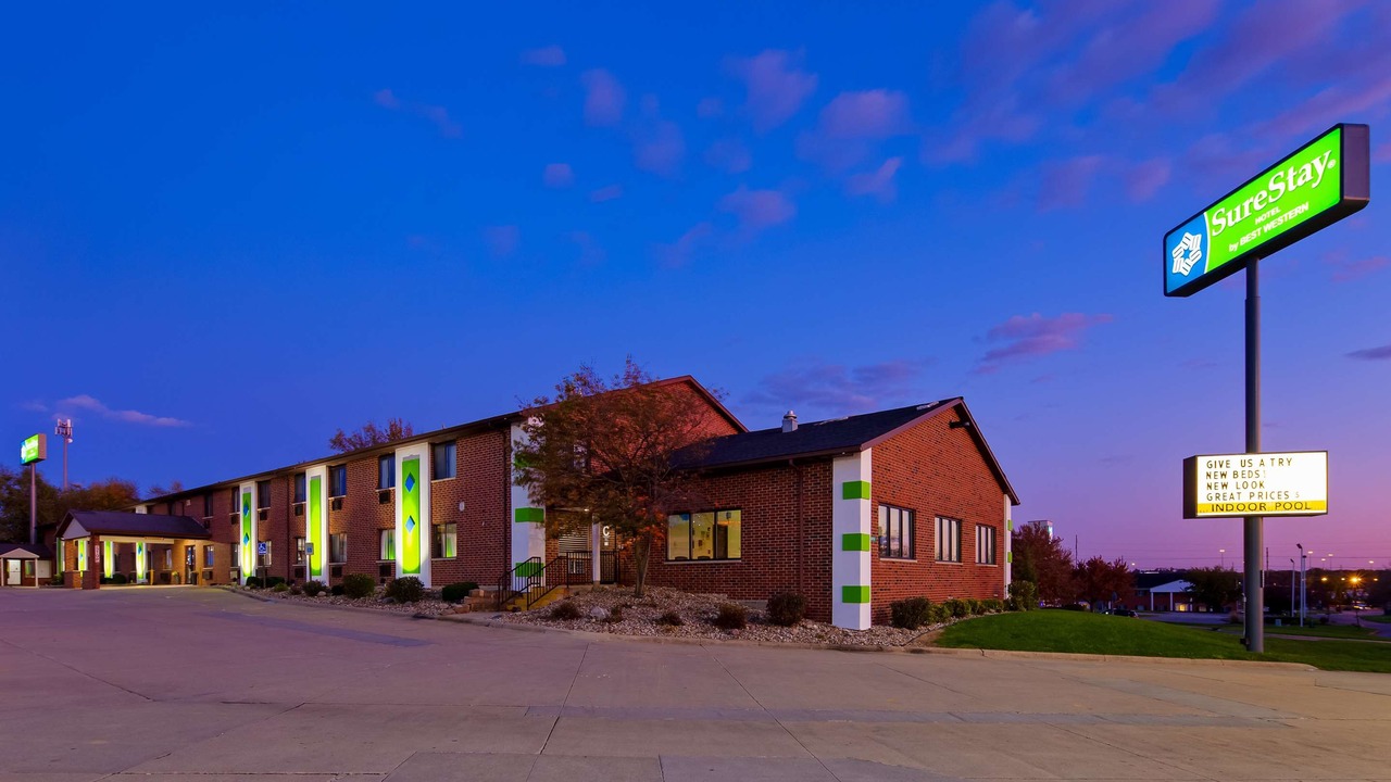 Photo of Buildings in Cedar Rapids - Iowa City