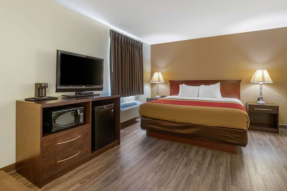 Photo of Bedroom in Des Moines