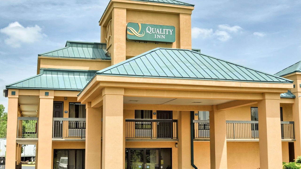 Photo of Buildings in Thornburg