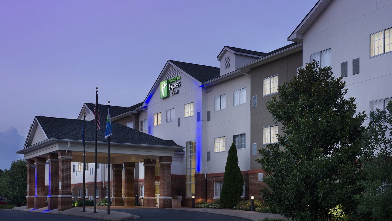 Photo of Buildings in Ruckersville
