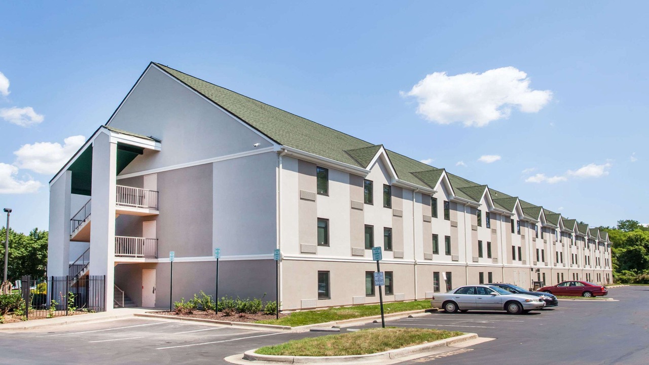 Photo of Buildings in Lanham