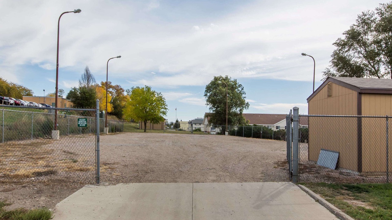 Photo of Others in Pierre