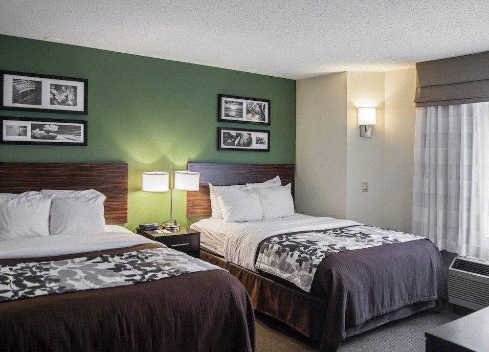Photo of Bedroom in Edgewood