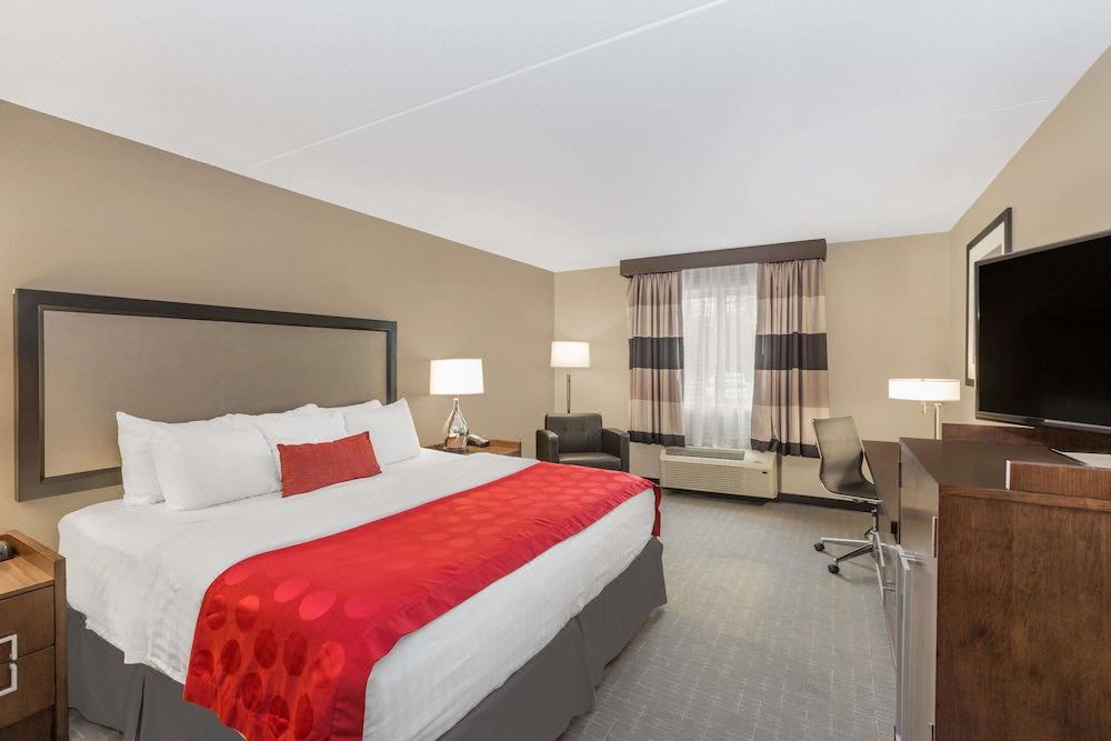 Photo of Bedroom in Des Moines