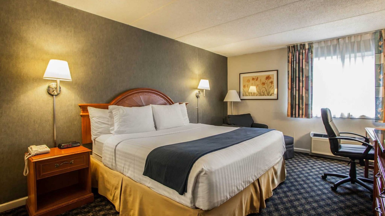 Photo of Bedroom in St. Charles