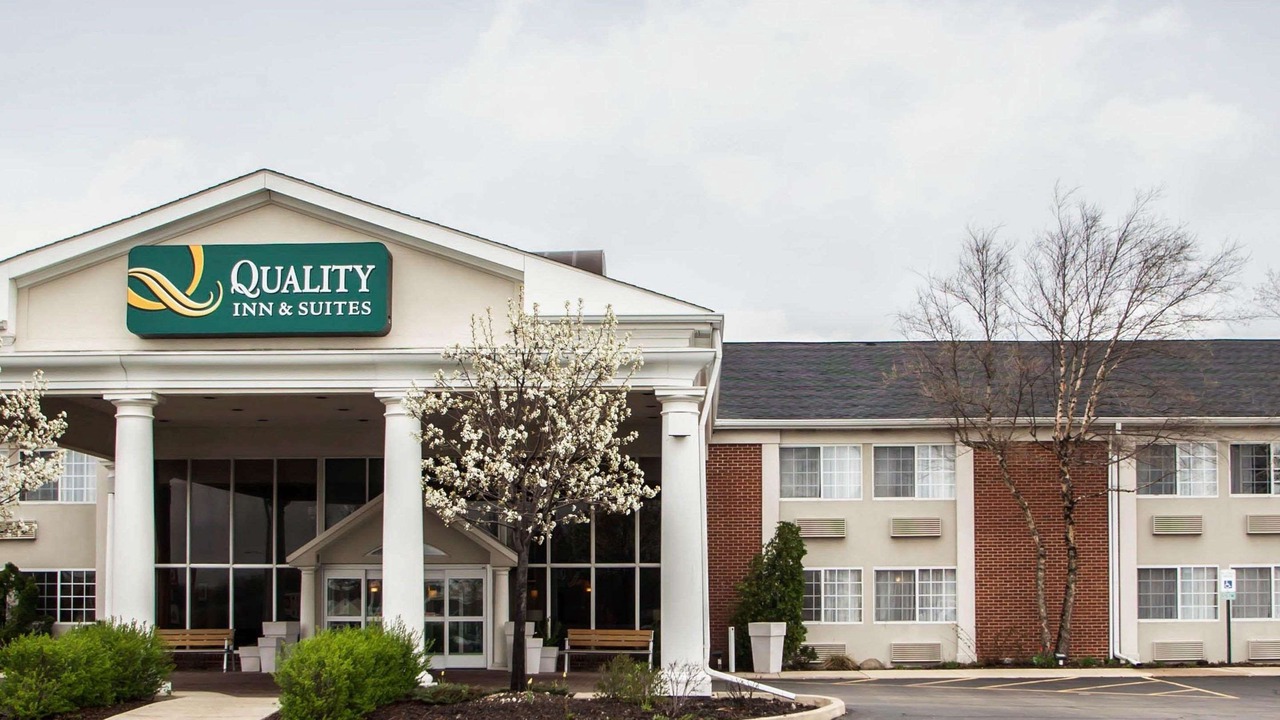 Photo of Buildings in St. Charles