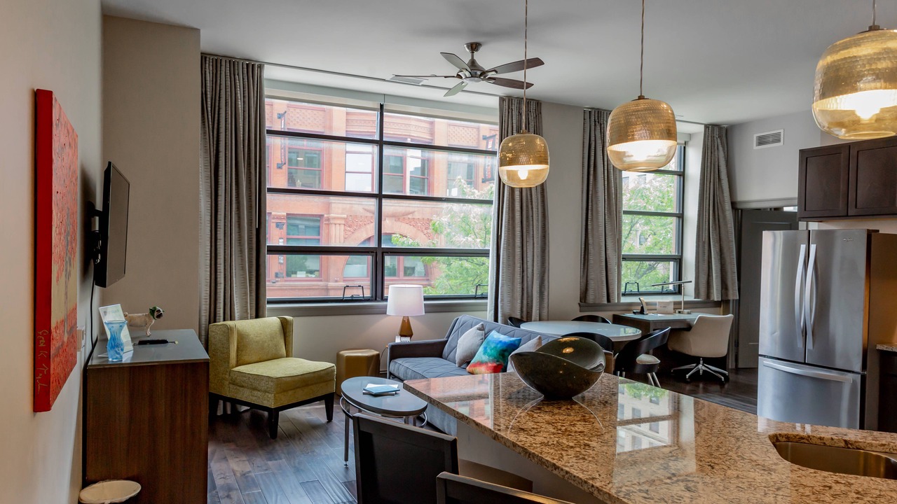 Photo of Livingroom in Downtown