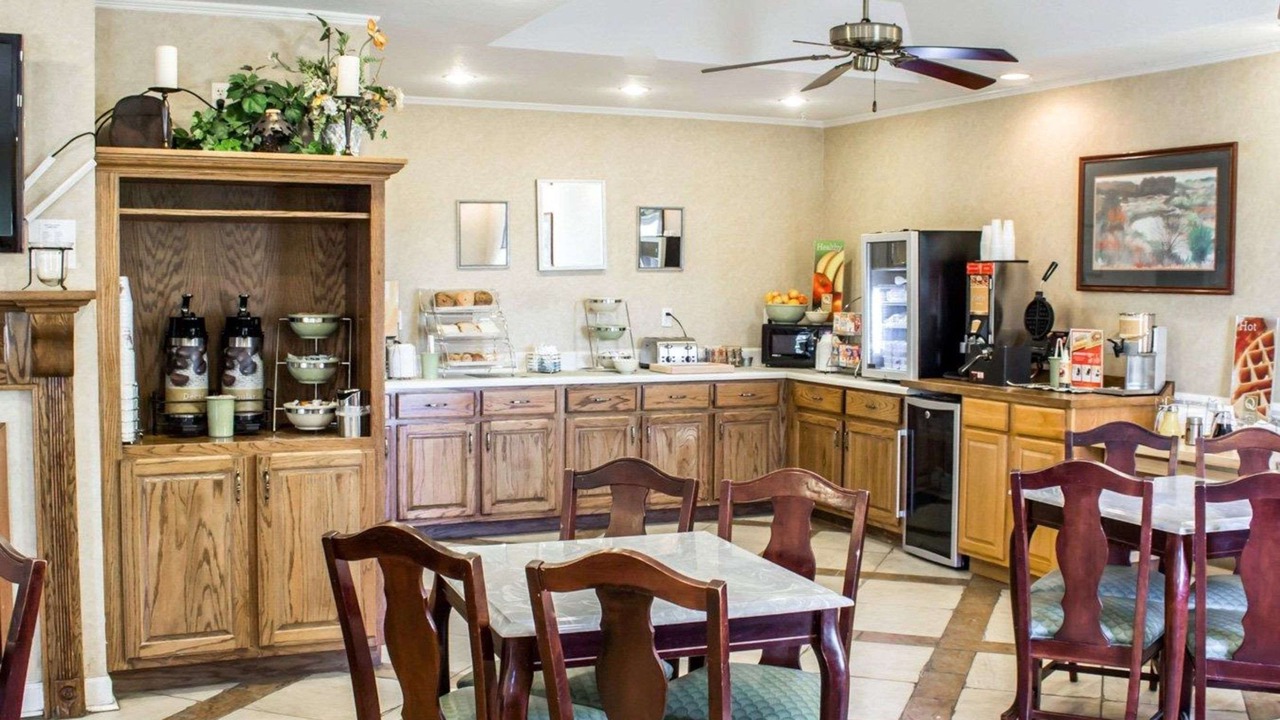 Photo of Livingroom in Goldsboro